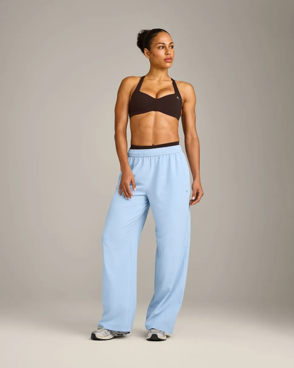 AirMove™ Straight Leg Pants New Branding