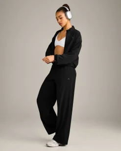 AirMove™ Straight Leg Pants with Reflective Logo