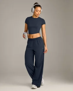 AirMove™ Straight Leg Pants with Reflective Logo