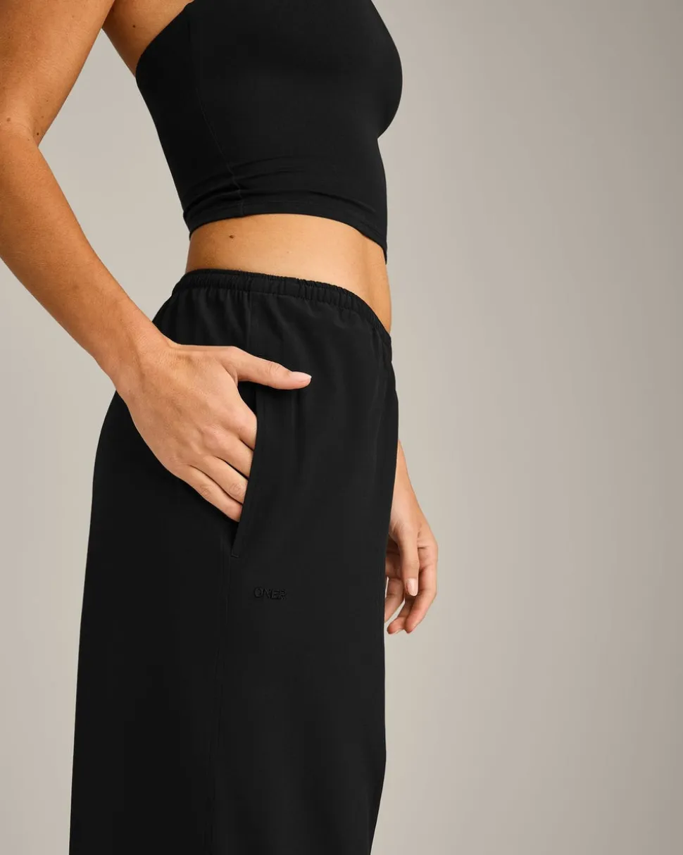 AirMove™ Wide Leg Trousers