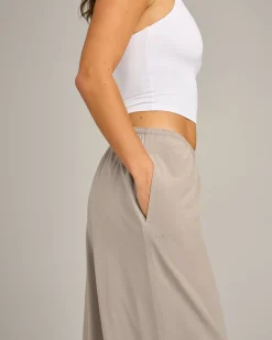 AirMove™ Wide Leg Trousers