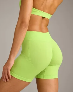 EffortlessLift™ Seamless Mid Rise Shorts with Grey Logo