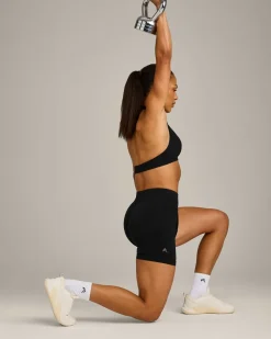 EffortlessLift™ Seamless Mid Rise Shorts New Branding