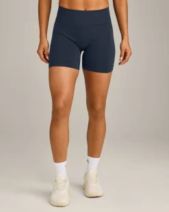 EffortlessLift™ Seamless Mid Rise Shorts New Branding