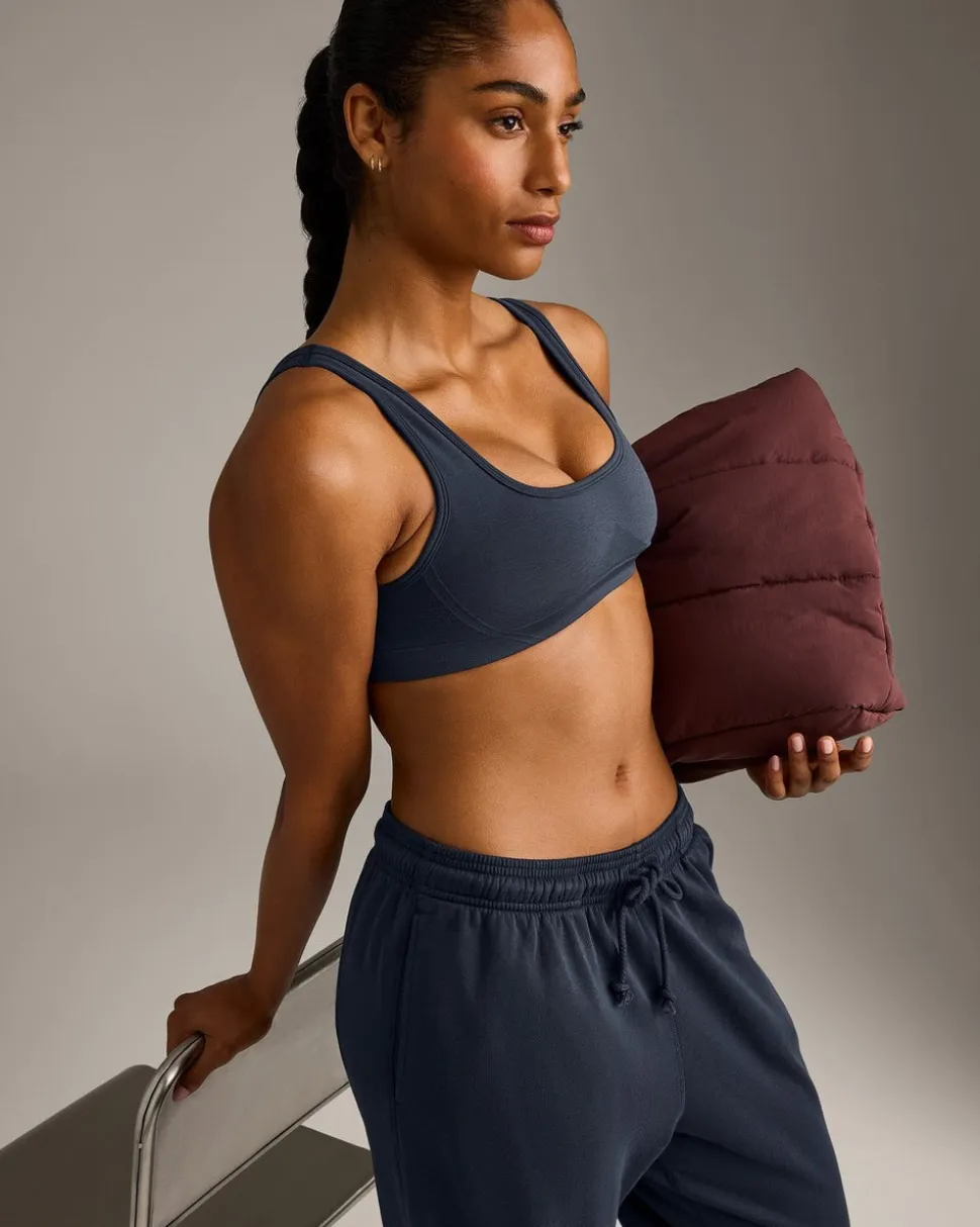EffortlessLift™ Square Neck Sports Bra with Grey Logo