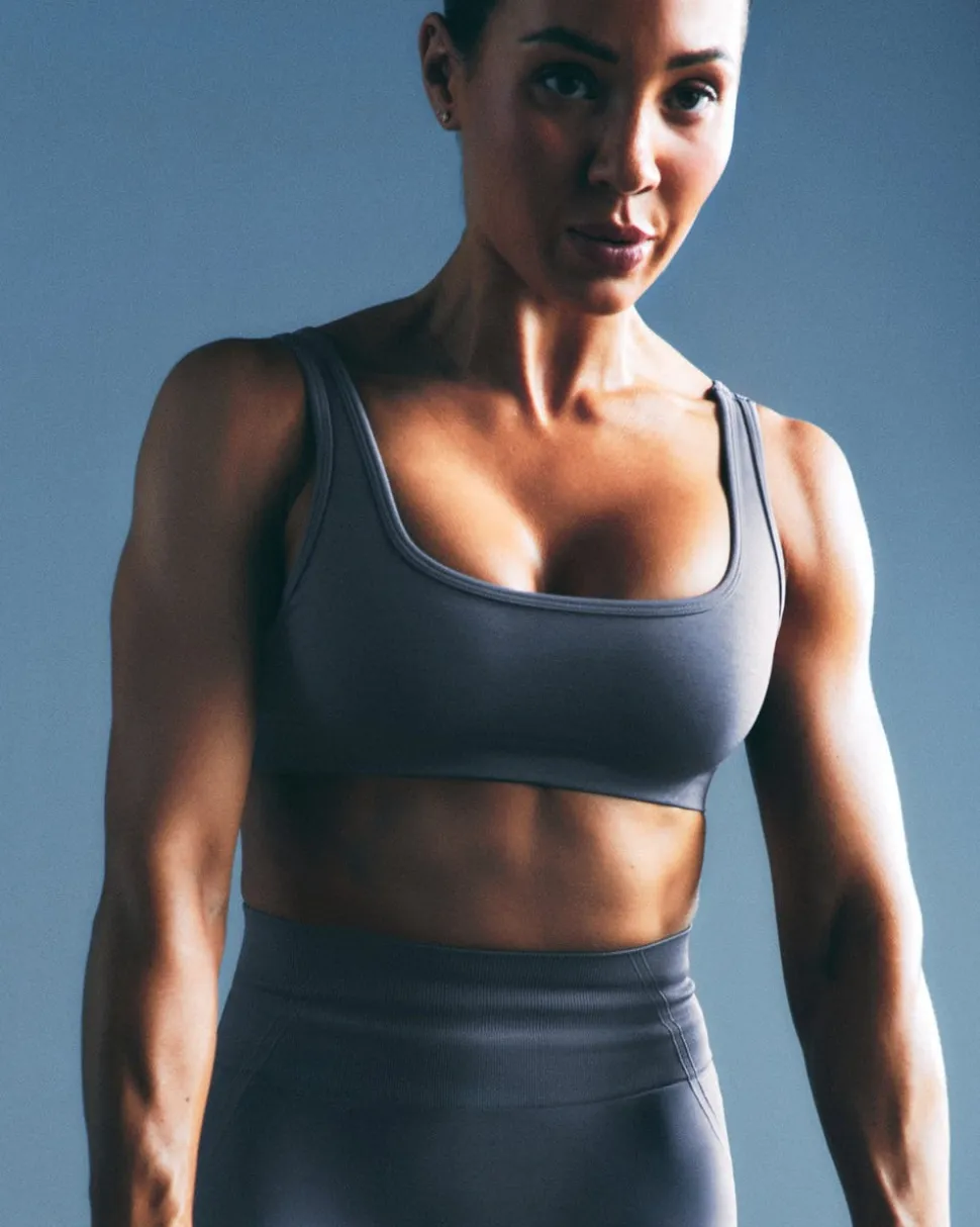 EffortlessLift™ Square Neck Sports Bra with Grey Logo