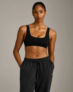 EffortlessLift™ Square Neck Sports Bra with Grey Logo