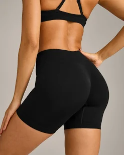 EnhanceLift™ Seamless Shorts with Grey Logo