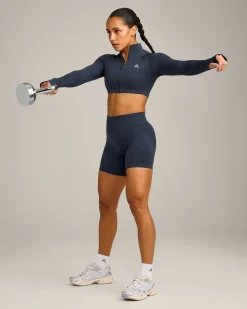 EnhanceLift™ Seamless Shorts with Grey Logo