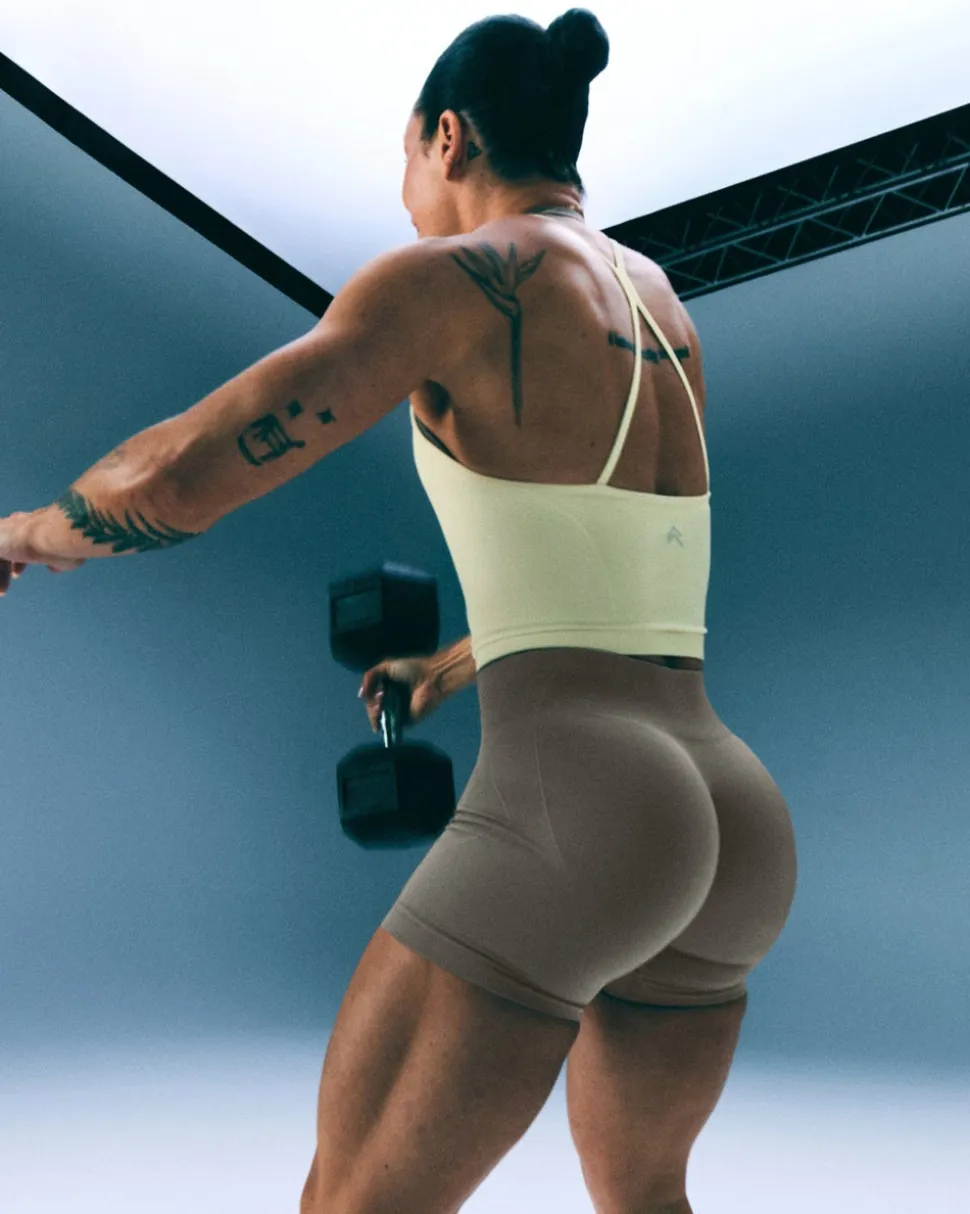 EnhanceLift™ Seamless Shorts with Grey Logo