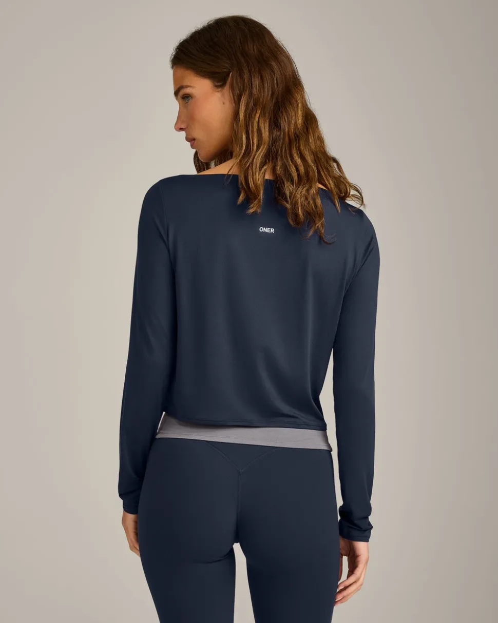 FormeSoft™ Relaxed Slash Neck Long Sleeve Top
