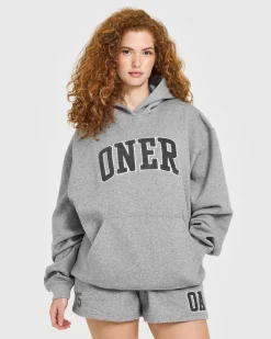 Foundations Oversized Oner 25 Hoodie
