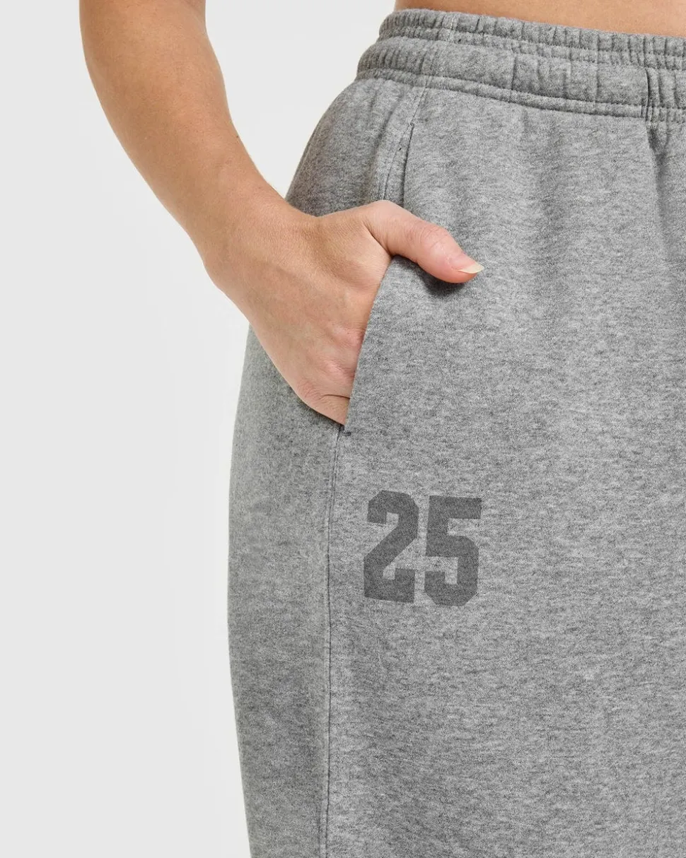 Foundations Oversized Oner 25 Joggers