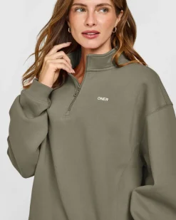 Foundations 1/4 Zip Sweatshirt