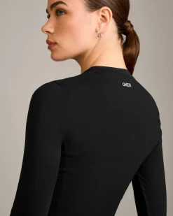 Mellow™ Motion Crew Neck Long Sleeve Top