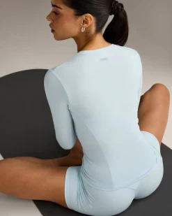 Mellow™ Motion Crew Neck Long Sleeve Top
