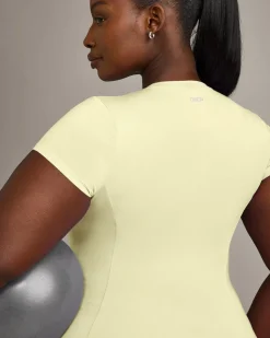 Mellow™ Motion Crew Neck Top