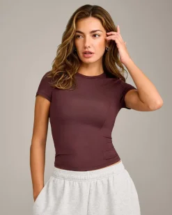 Mellow™ Motion Crew Neck Top