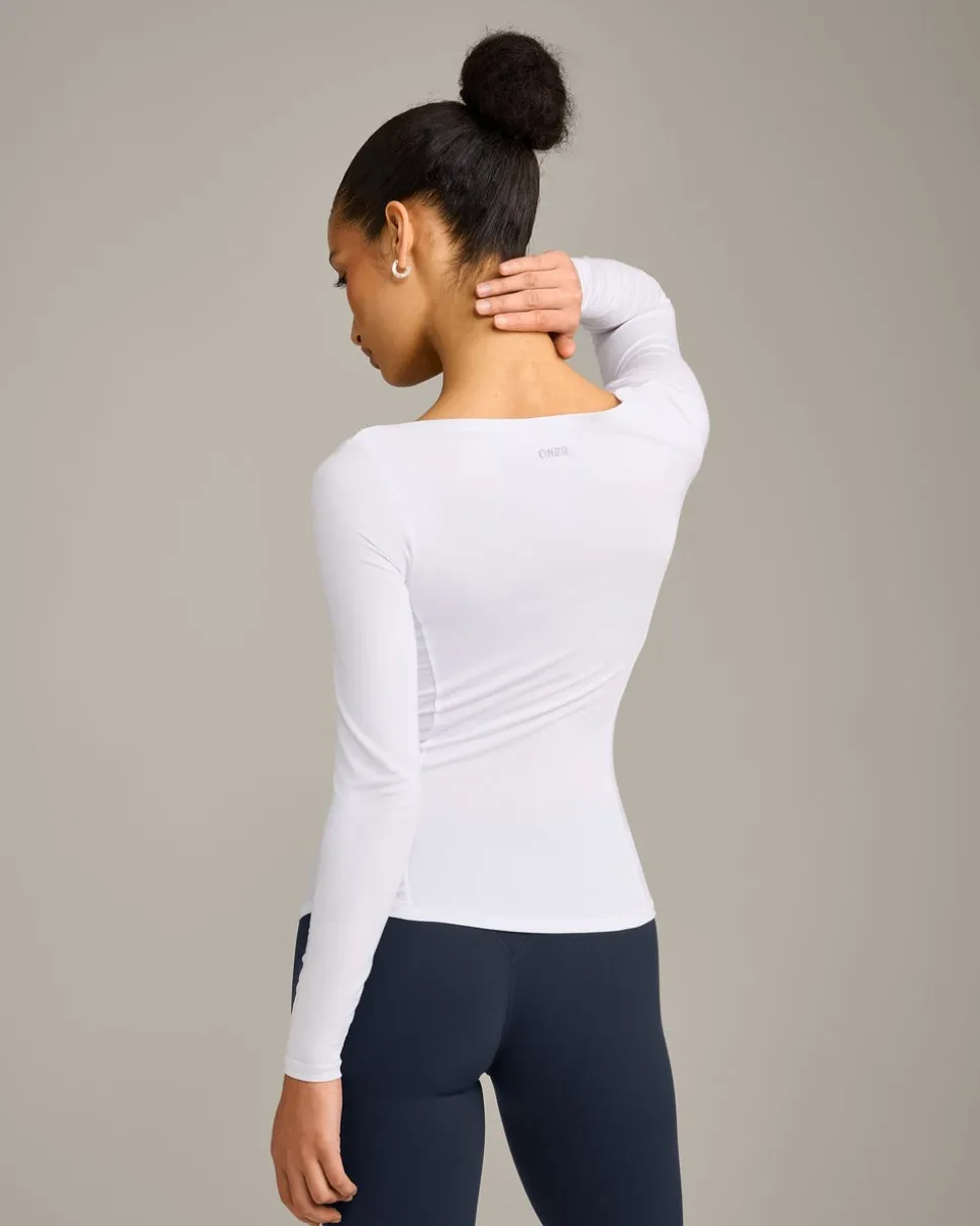 Mellow™ Motion Wide V Neck Long Sleeve Top
