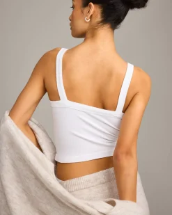 Seamless Scoop Neck Vest