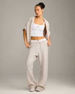 Seamless Scoop Neck Vest