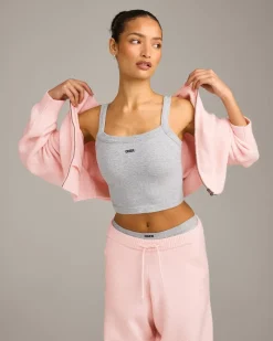 Seamless Scoop Neck Vest