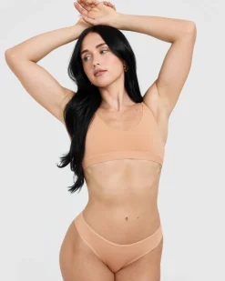 Silhouette Brief