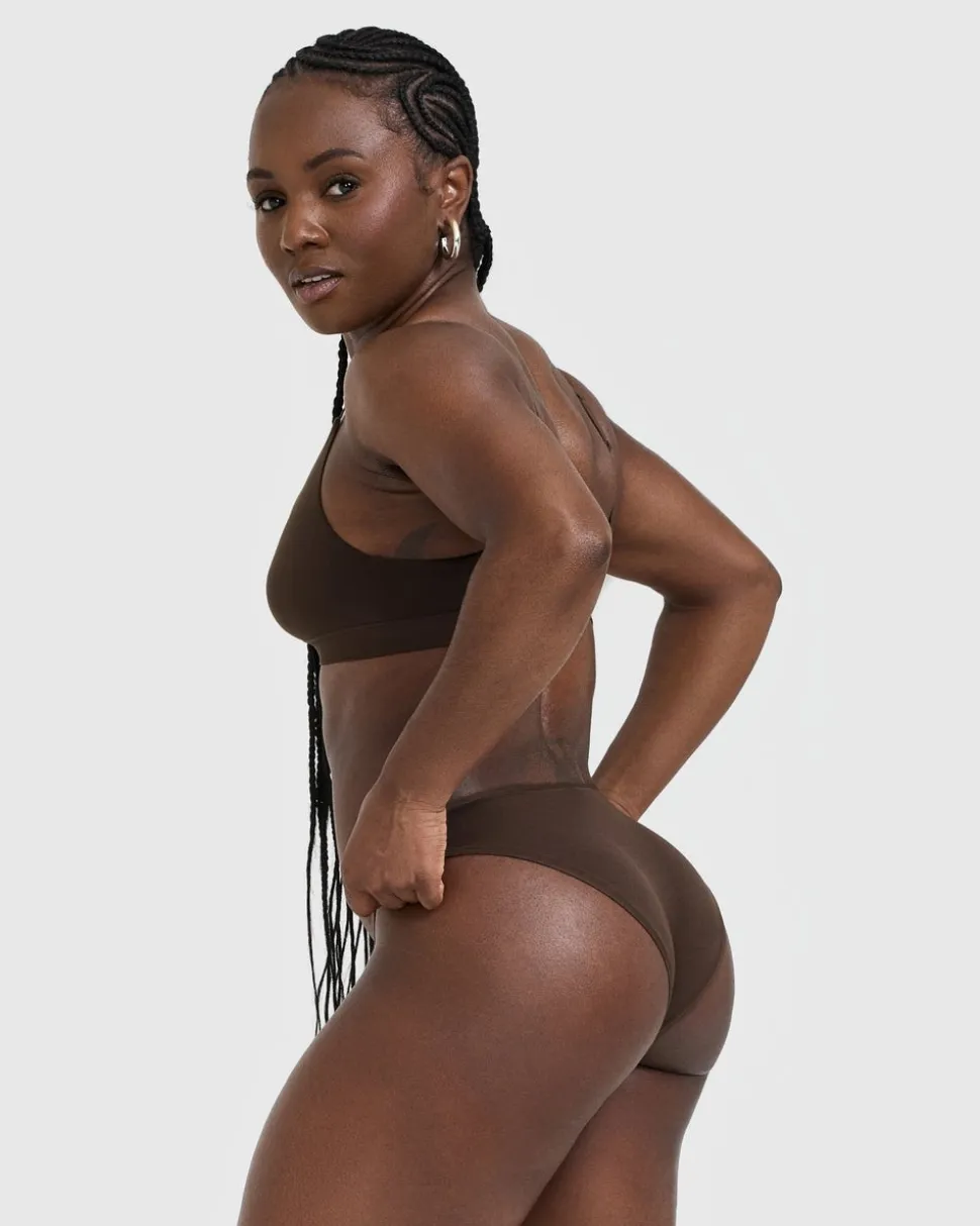 Silhouette Brief