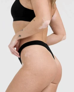 Silhouette Thong