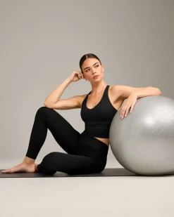 SoftMotion™ High Waisted Leggings with Grey Logo