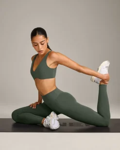 SoftMotion™ High Waisted Leggings with Grey Logo