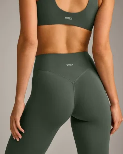SoftMotion™ High Waisted Leggings with Grey Logo