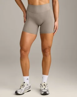 SoftMotion™ High Waisted Shorts 6