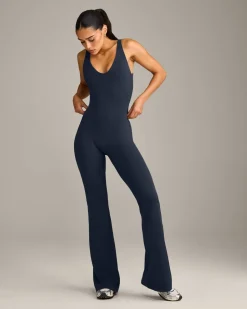 SoftMotion™ Scoop Back Flared All In One Long with Grey Logo