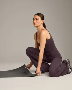 SoftMotion™ Scoop Neck Vest with Grey Logo