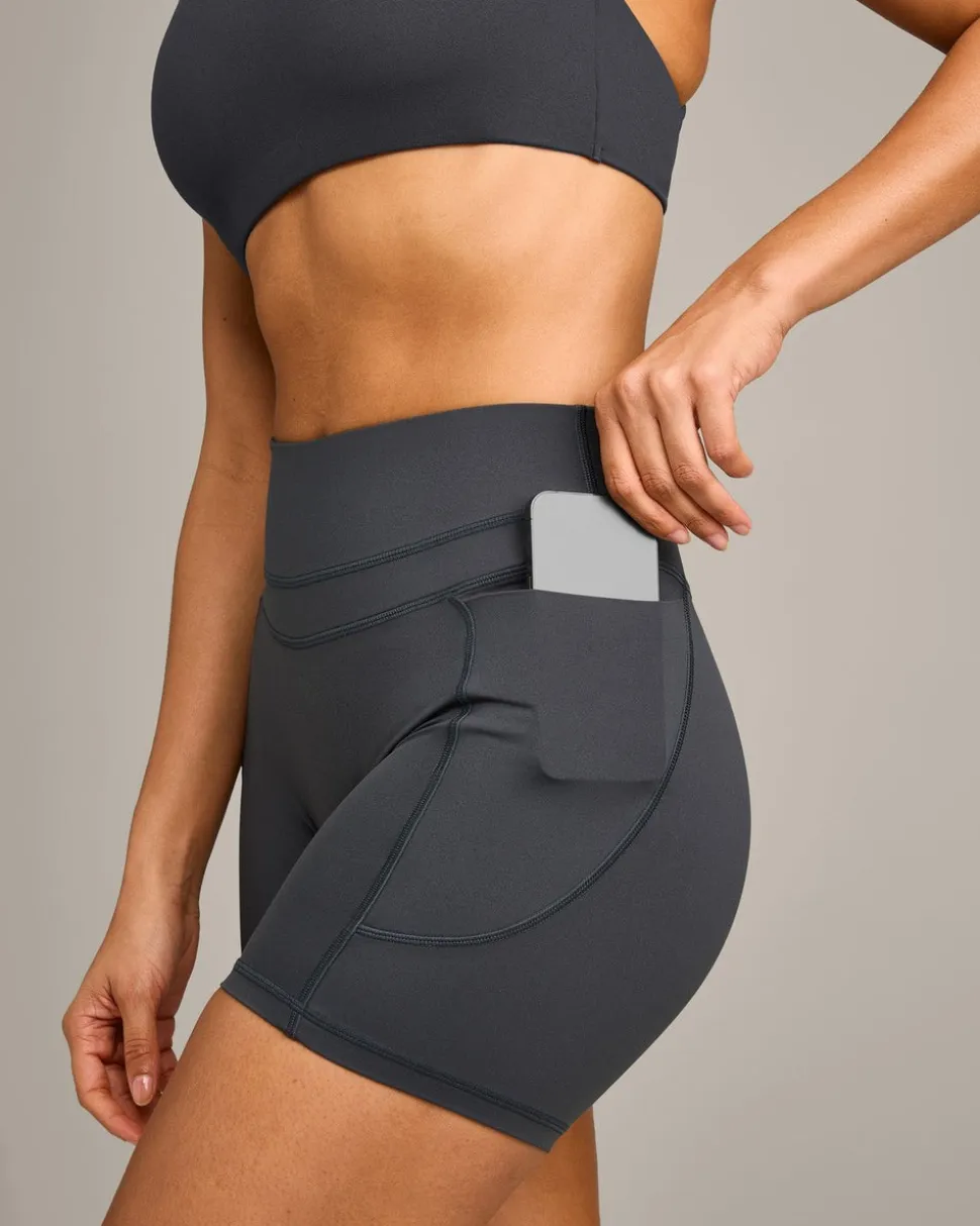 UnifiedMove™ High Waisted Pocket Shorts 6" with Reflective Logo