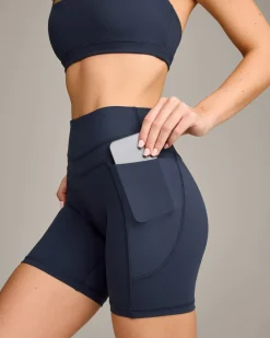 UnifiedMove™ High Waisted Pocket Shorts 6" with Reflective Logo