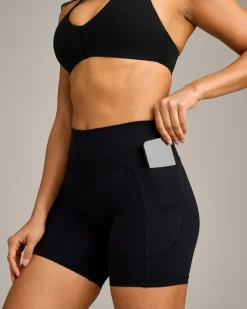 UnifiedMove™ High Waisted Pocket Shorts 6" with Reflective Logo