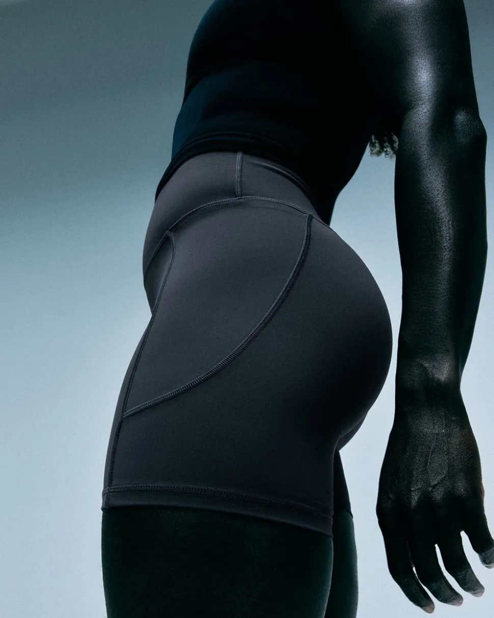 UnifiedMove™ Pocket Shorts 6" with Bonding with Reflective Logo