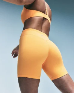 UnifiedMove™ V Front Mid Rise Shorts 6