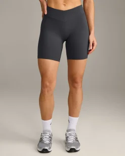 UnifiedMove™ V Front Mid Rise Shorts 6