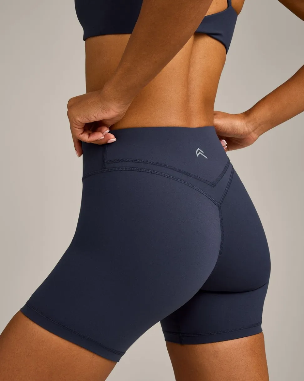 UnifiedMove™ Wrap Shorts 6" with Reflective Logo